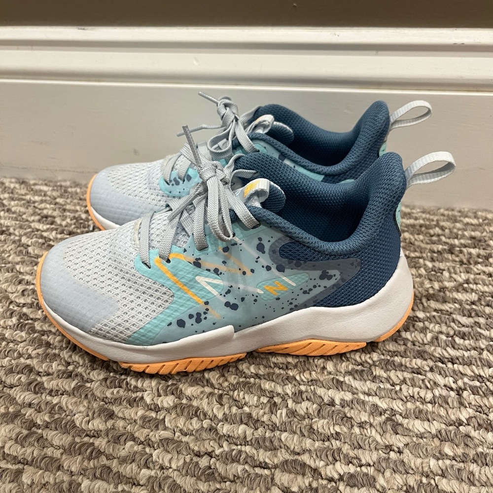 New Balance Girls Sneakers